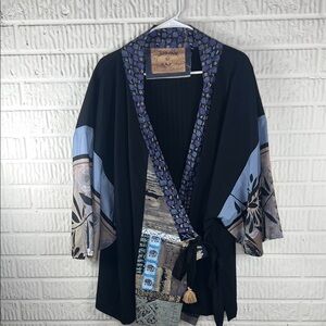 Handmade Women's Black and Blue Kimono Jacket Wrap Top